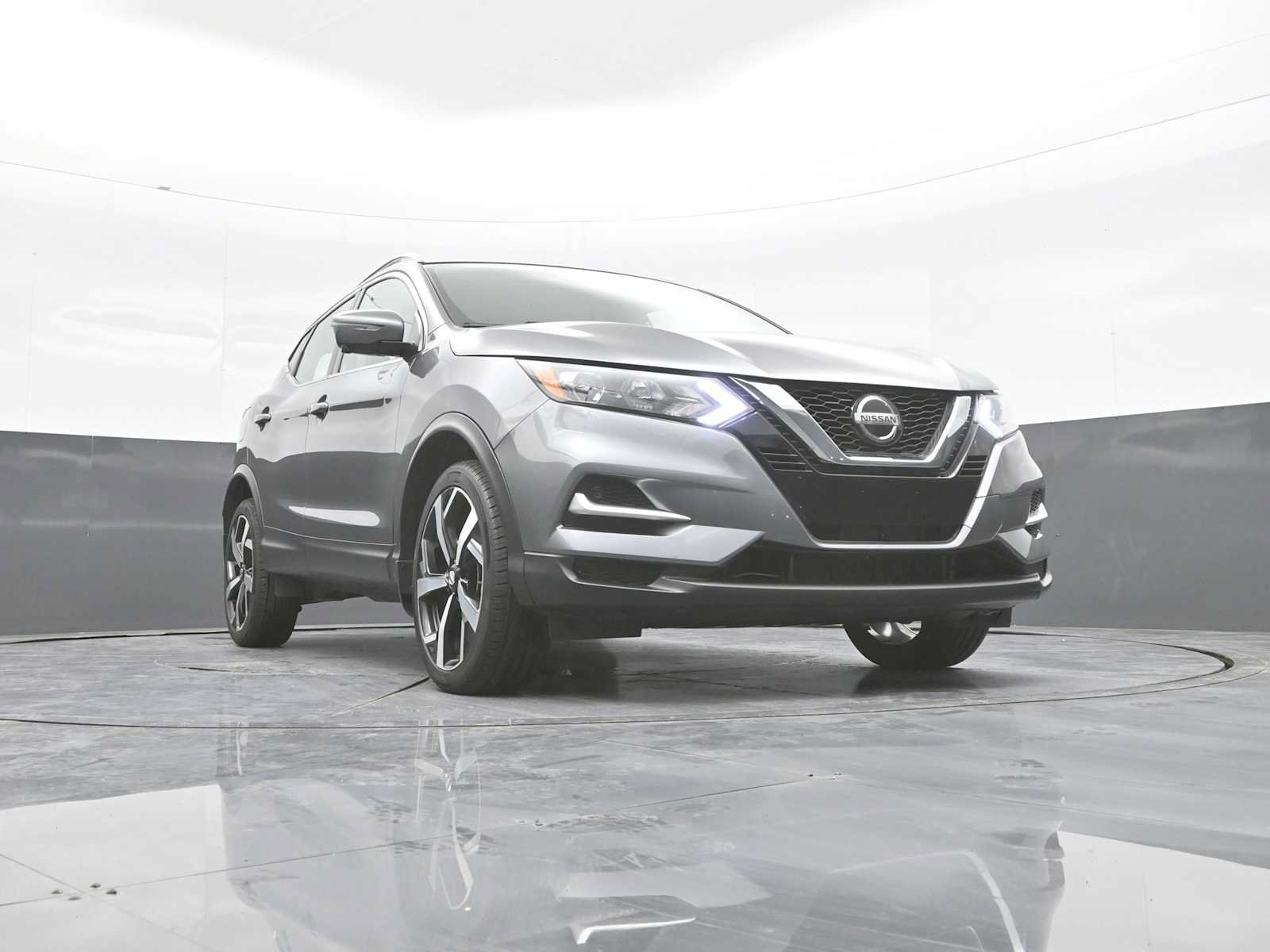 Used 2022 Nissan Rogue Sport SL AWD/4WD image 37