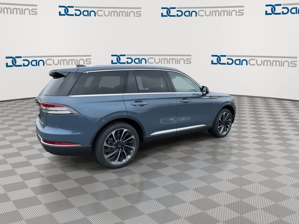 New 2026 Lincoln Aviator Reserve image 8