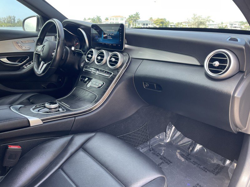 Used 2020 Mercedes-Benz C 300 Sedan w/ Premium Package image 8