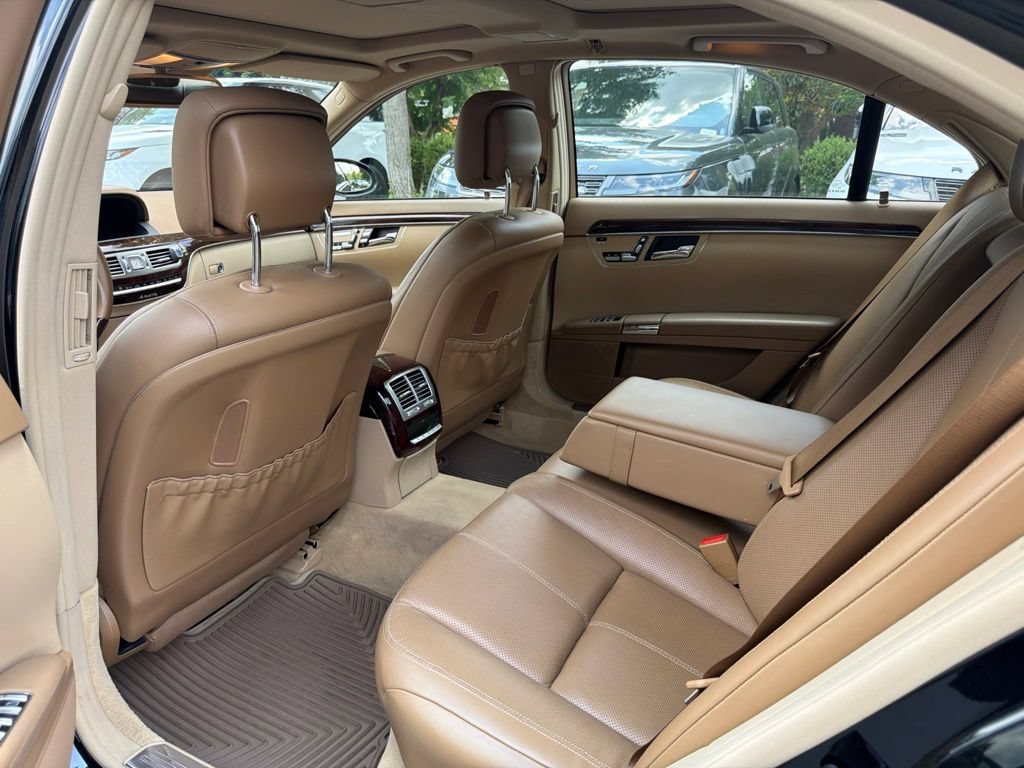 Used 2007 Mercedes-Benz S 550 4MATIC image 20
