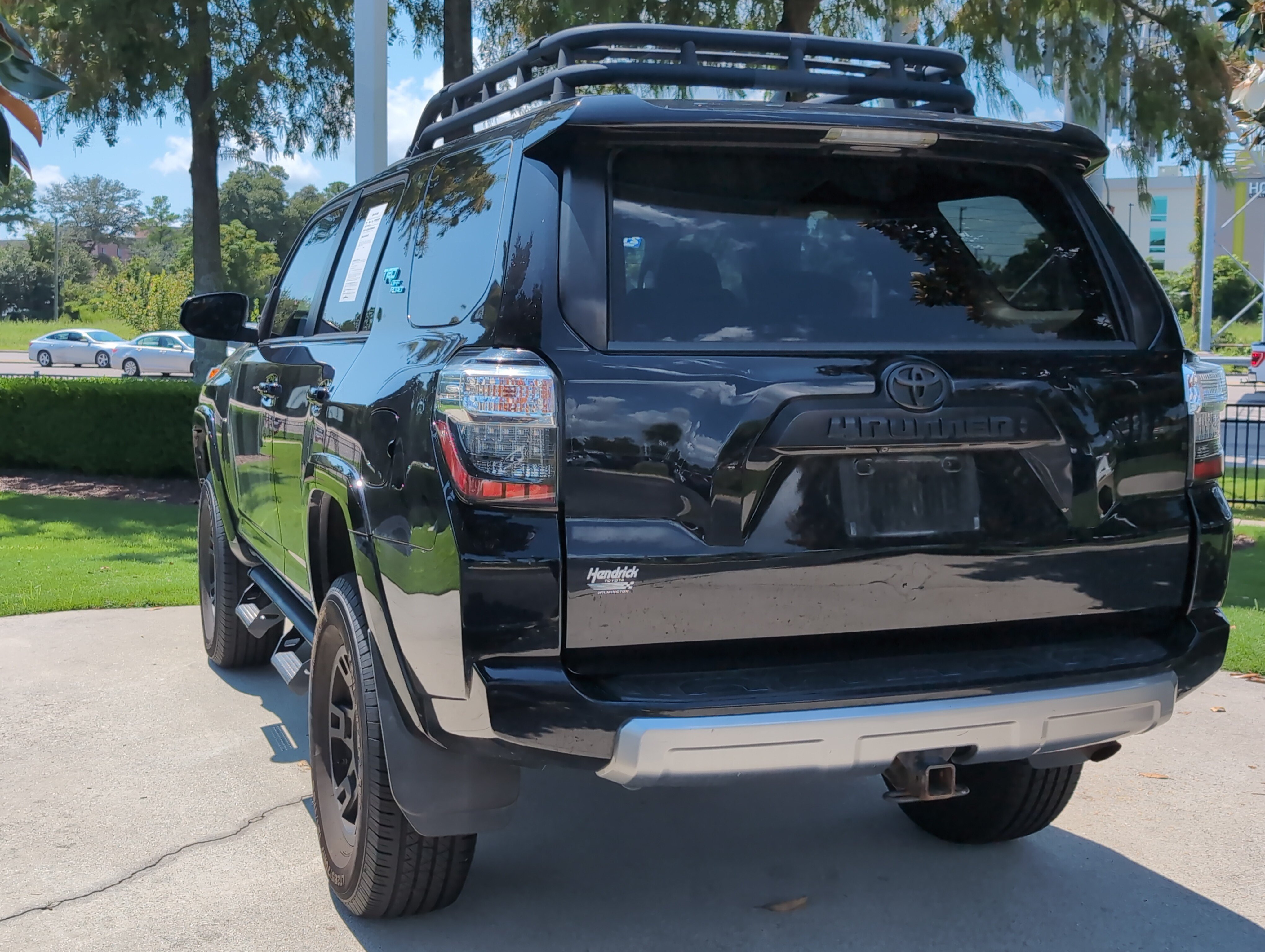 Certified 2021 Toyota 4Runner TRD Off-Road AWD/4WD image 8