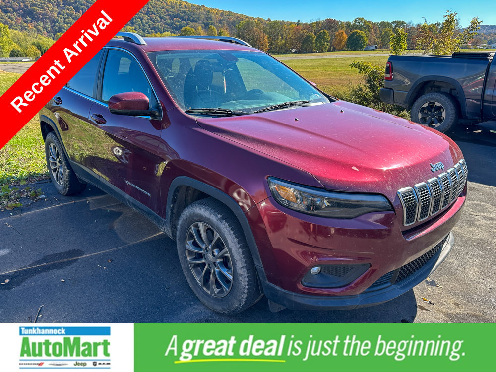 Used 2019 Jeep Cherokee Latitude Plus w/ Comfort/Convenience Group AWD/4WD image 1