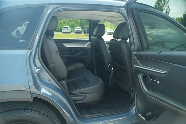 Used 2025 MAZDA CX-70 3.3 Turbo w/ Preferred Package AWD/4WD image 23