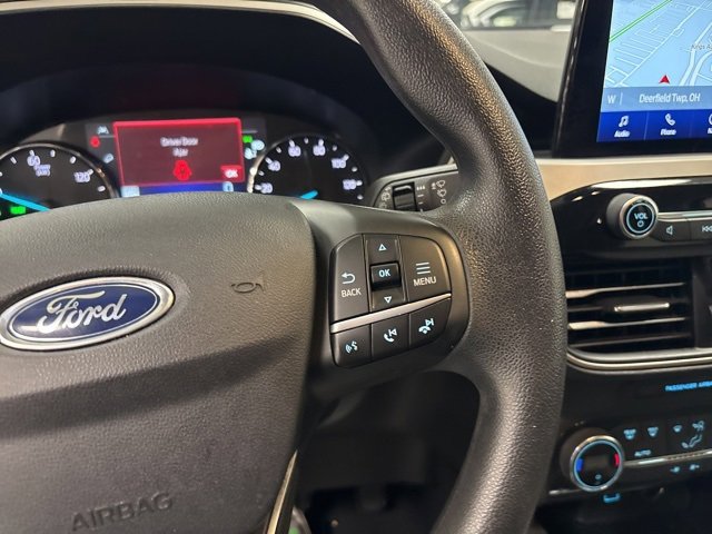 Used 2021 Ford Escape SE w/ SE Sport Appearance Package image 23
