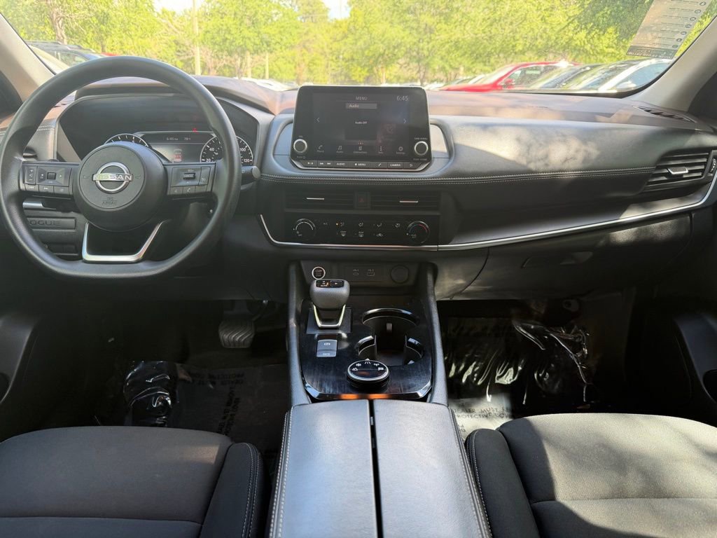 Used 2023 Nissan Rogue S image 13