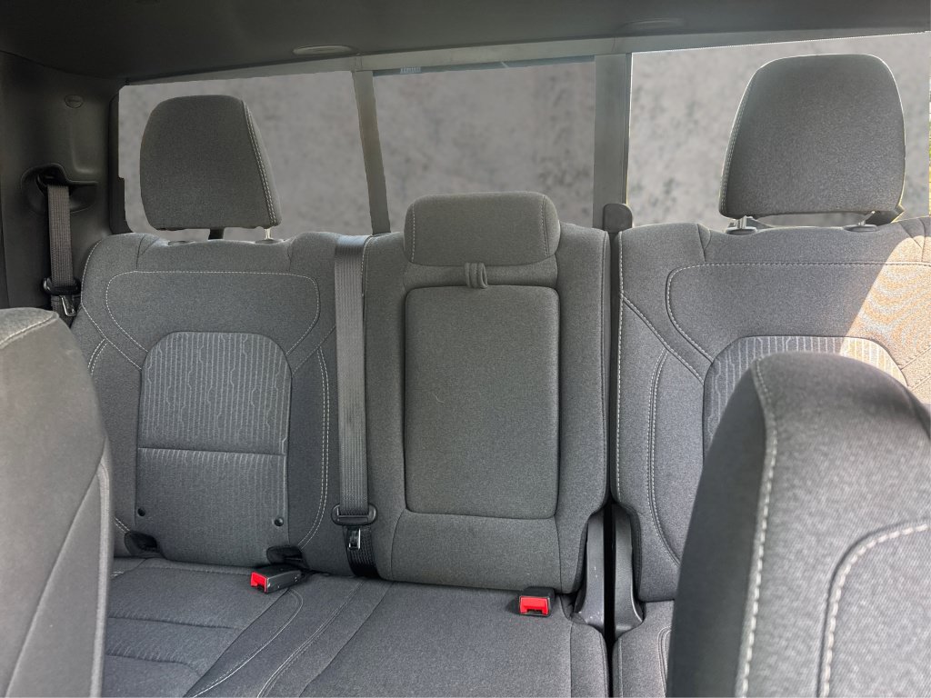 Used 2019 RAM 1500 Big Horn AWD/4WD image 26