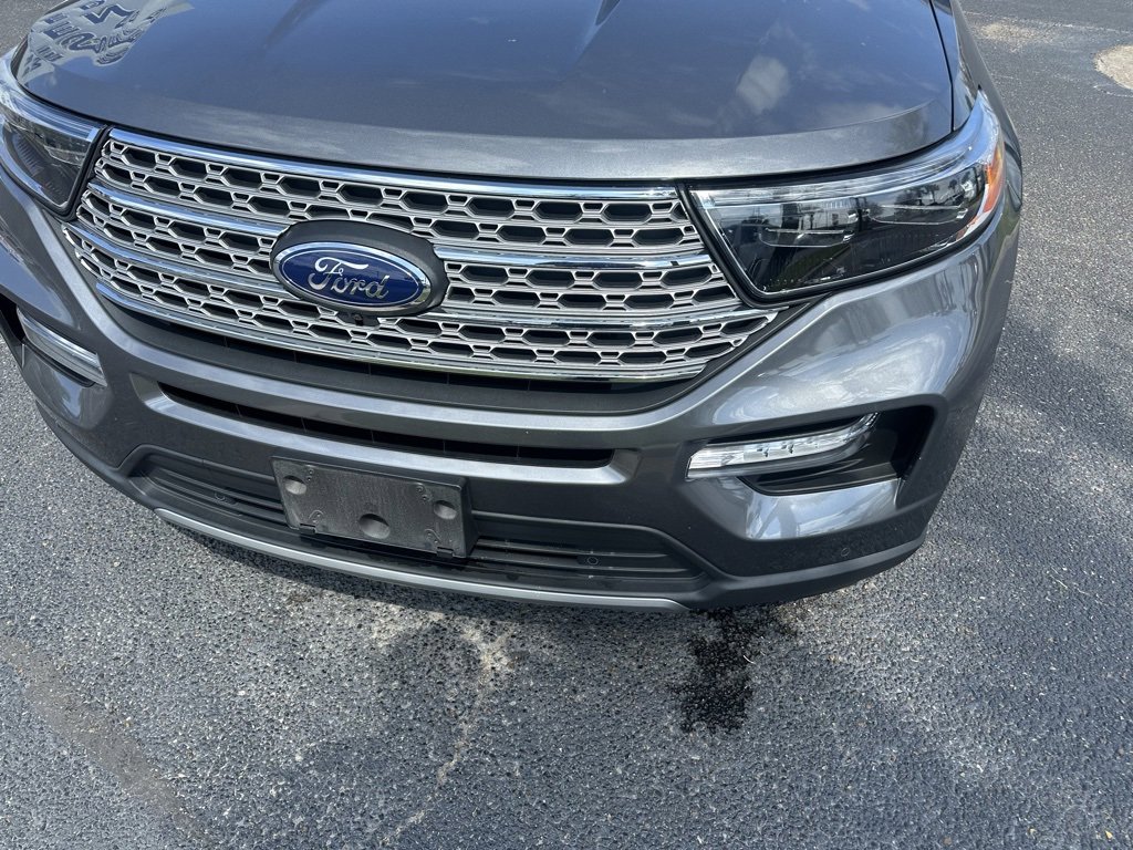 Used 2022 Ford Explorer Limited w/ Equipment Group 301A image 10