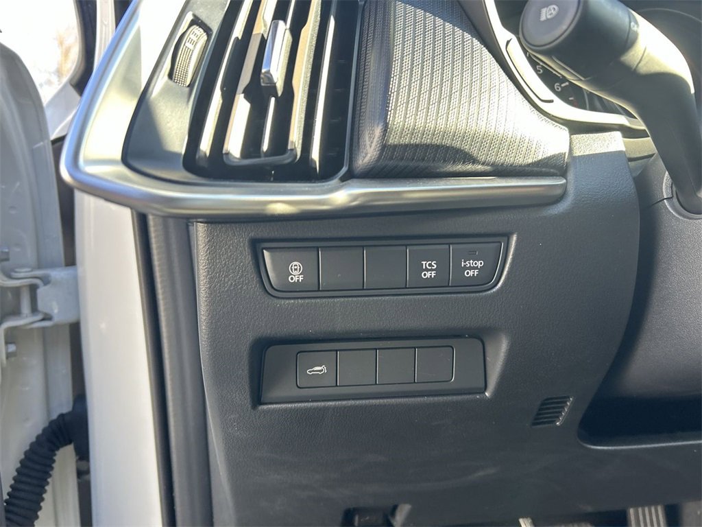 Certified 2025 MAZDA CX-90 3.3 Turbo w/ Select Package image 17