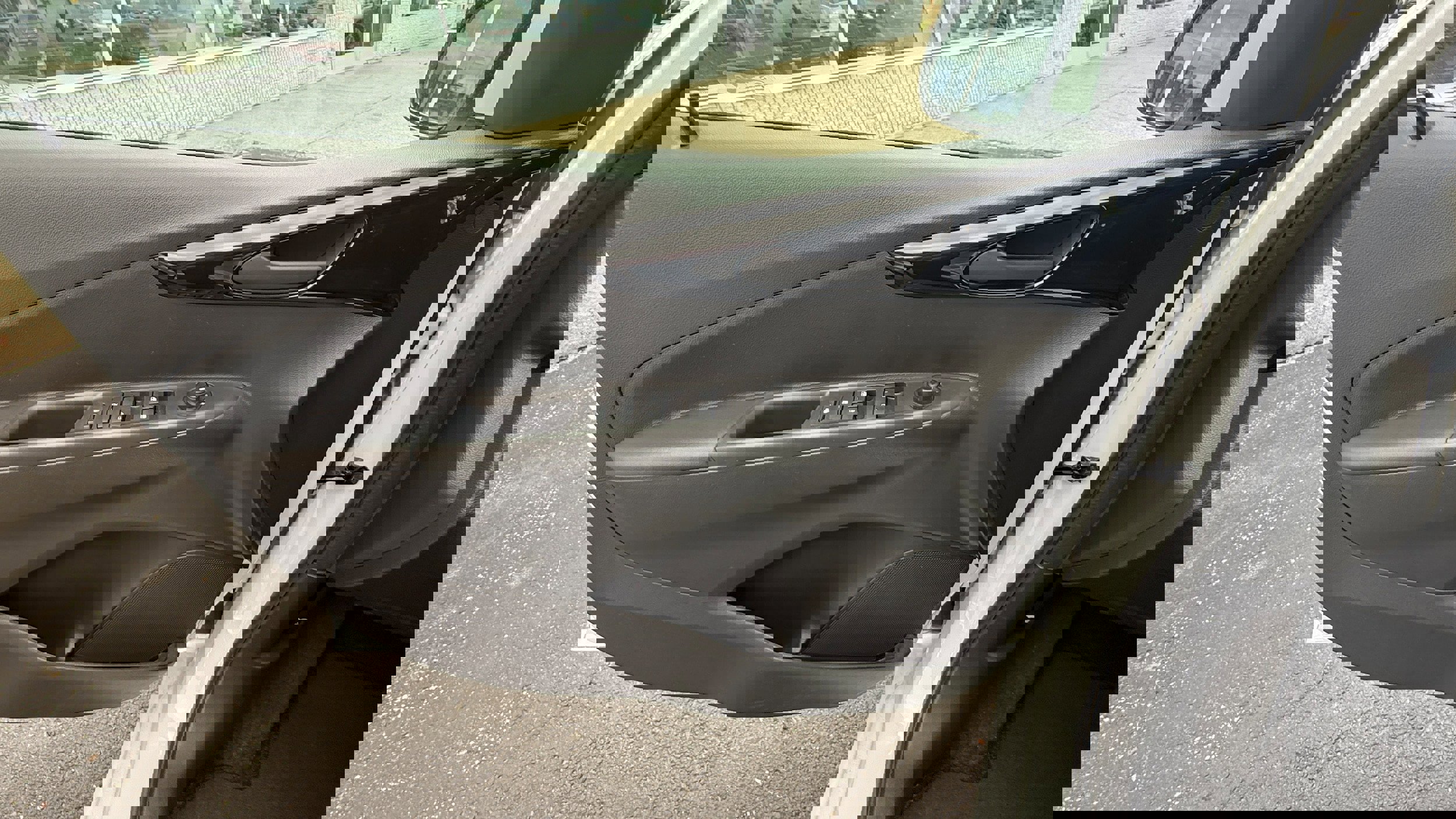 Used 2021 Chevrolet Spark LT image 14