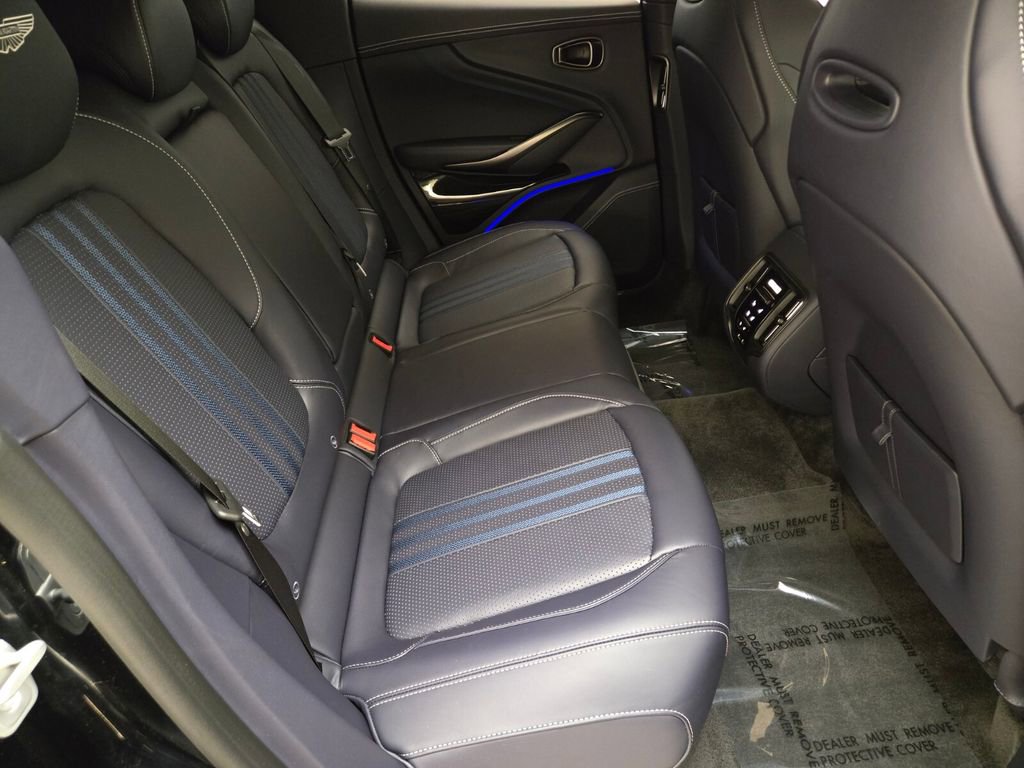 Used 2025 Aston Martin DBX 707 image 24