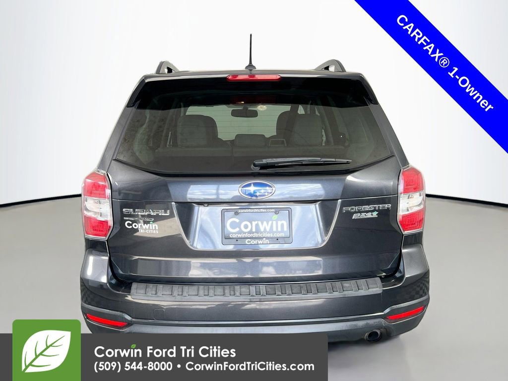 Used 2015 Subaru Forester 2.5i Touring AWD/4WD image 14