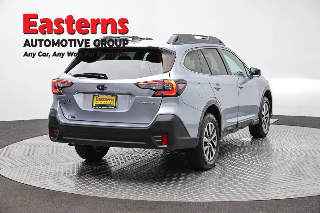 Used 2022 Subaru Outback Premium AWD/4WD image 5