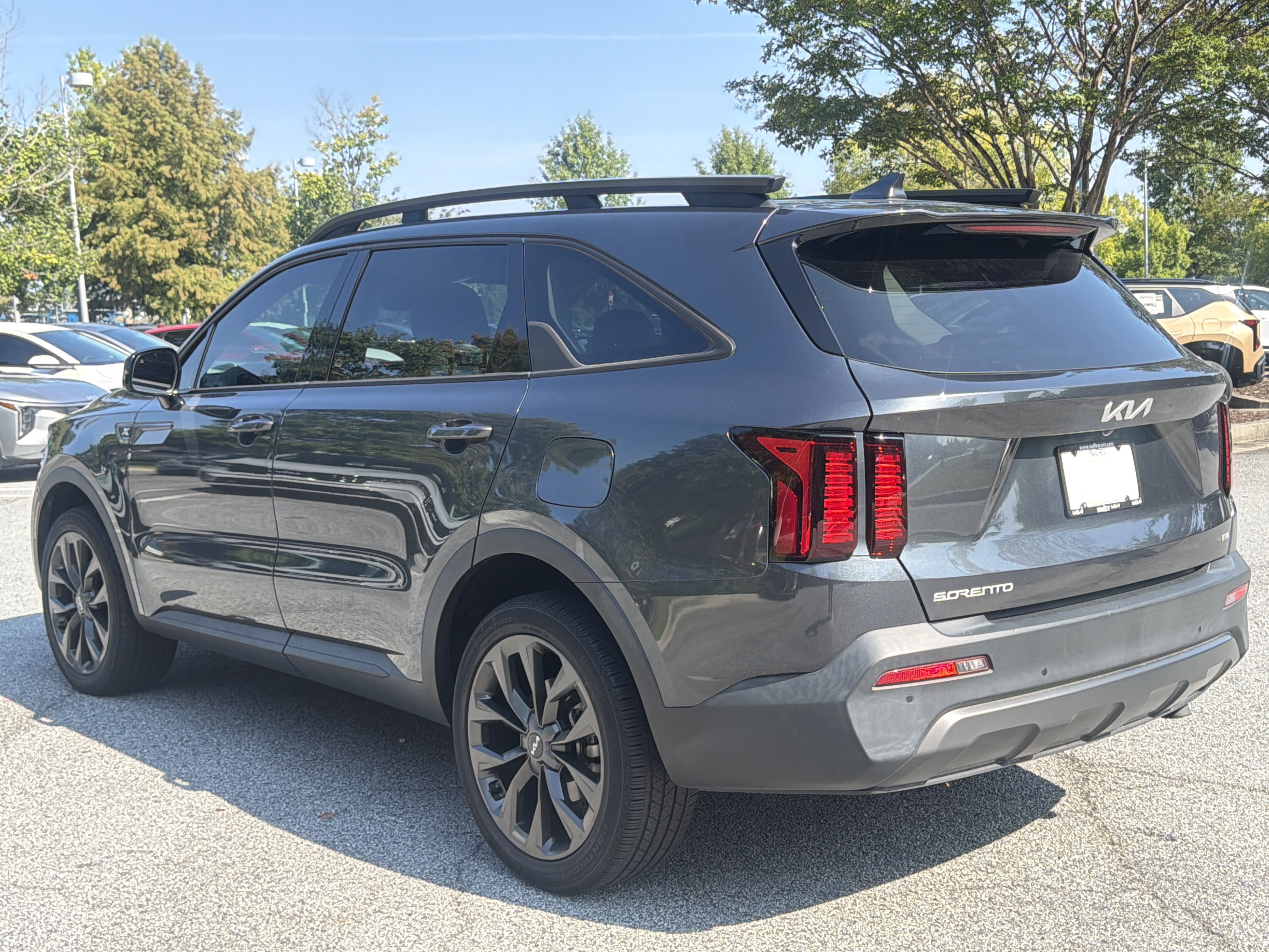 Certified 2023 Kia Sorento X-Line EX AWD/4WD image 60