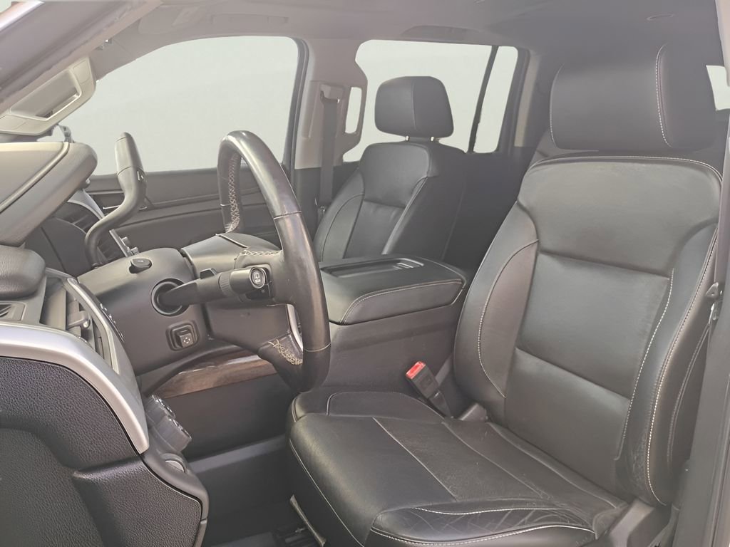 Used 2018 GMC Yukon XL SLT w/ Open Road Package AWD/4WD image 28