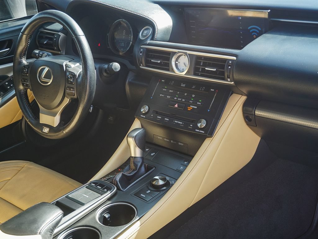 Used 2015 Lexus RC 350 AWD w/ Navigation System Package image 16