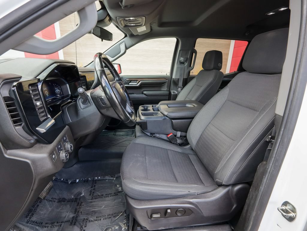 Used 2024 Chevrolet Silverado 1500 LT w/ Protection Package AWD/4WD image 13