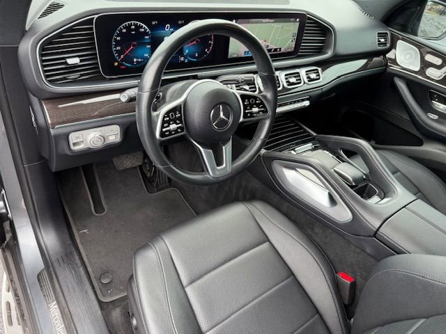 Used 2020 Mercedes-Benz GLE 350 4MATIC w/ Premium Package image 10