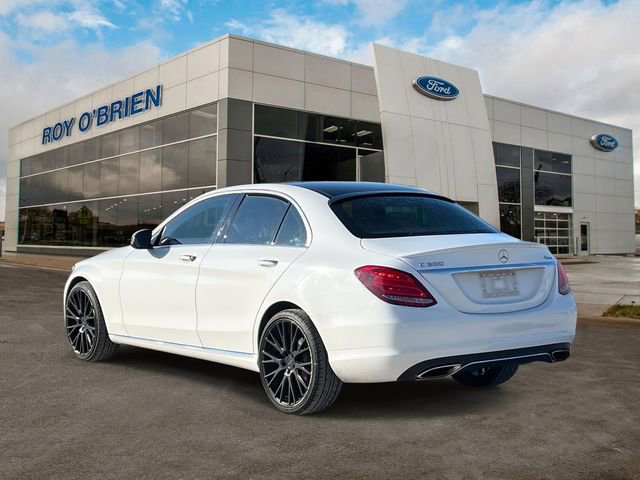 Used 2017 Mercedes-Benz C 300 4MATIC Sedan image 3