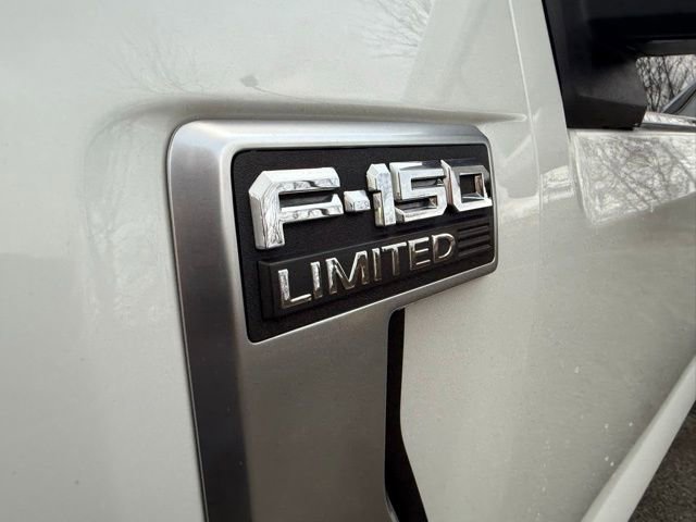 Used 2022 Ford F150 Limited image 9