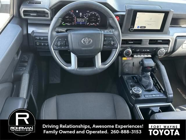 Used 2025 Toyota 4Runner TRD Off-Road AWD/4WD image 5