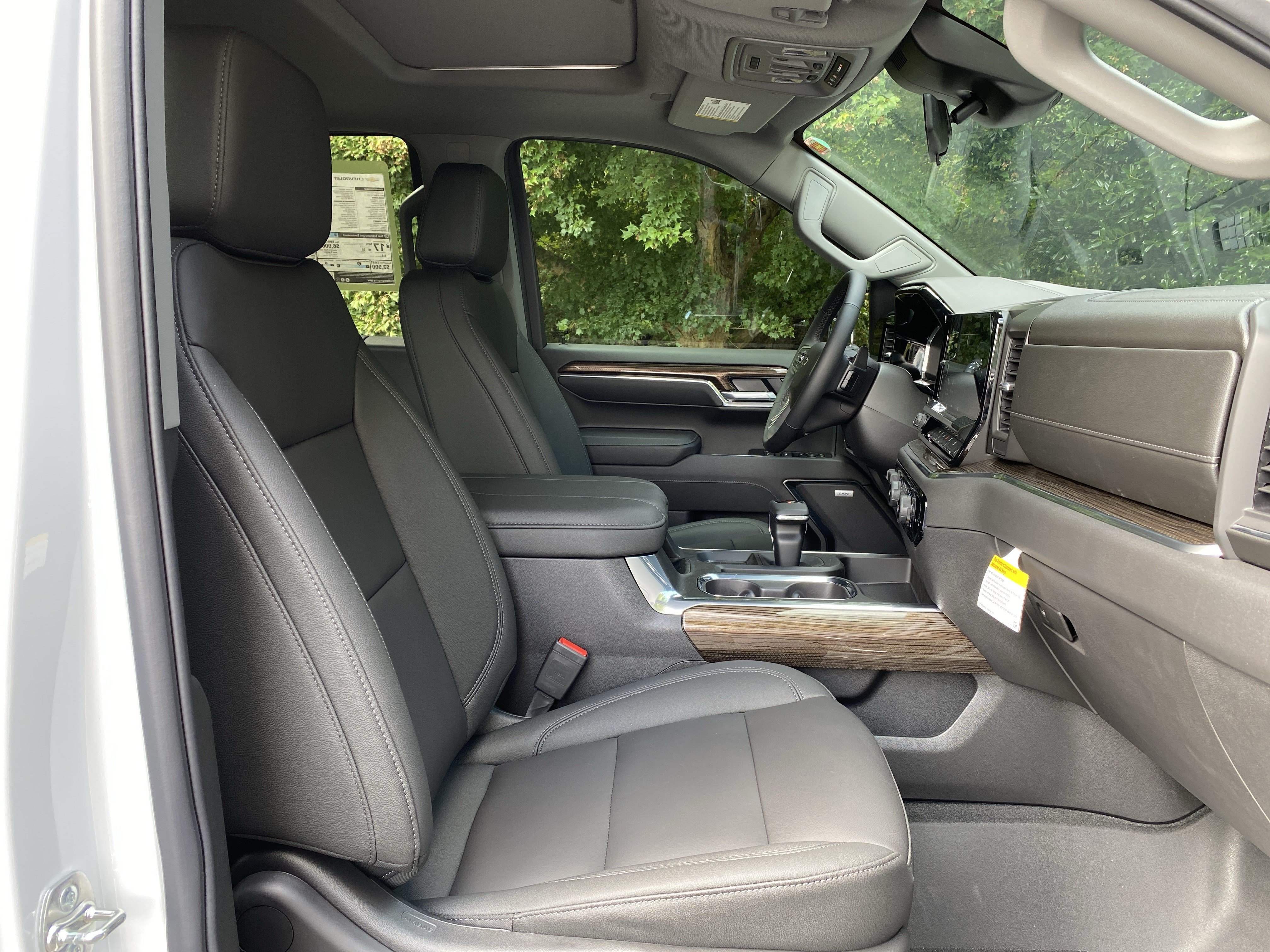 New 2026 Chevrolet Silverado 1500 LT Trail Boss w/ Convenience Package II AWD/4WD image 35
