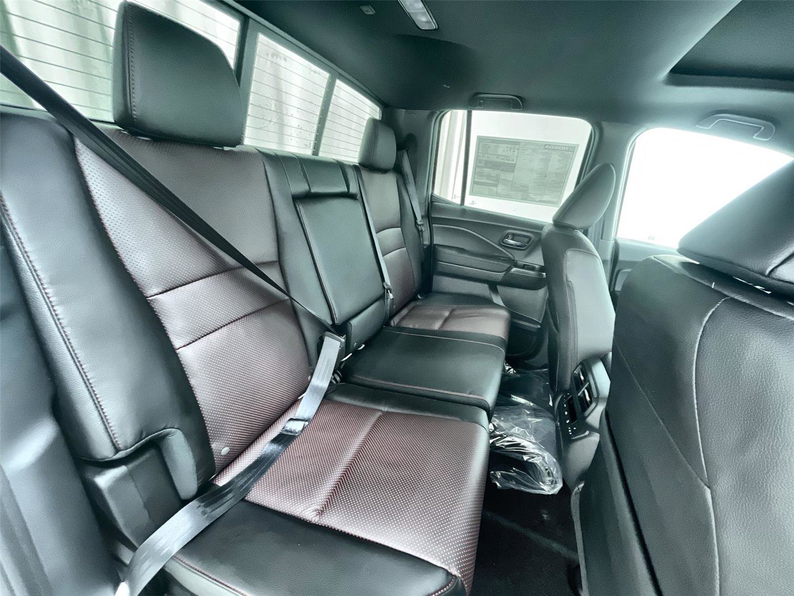 New 2026 Honda Ridgeline Black Edition image 32