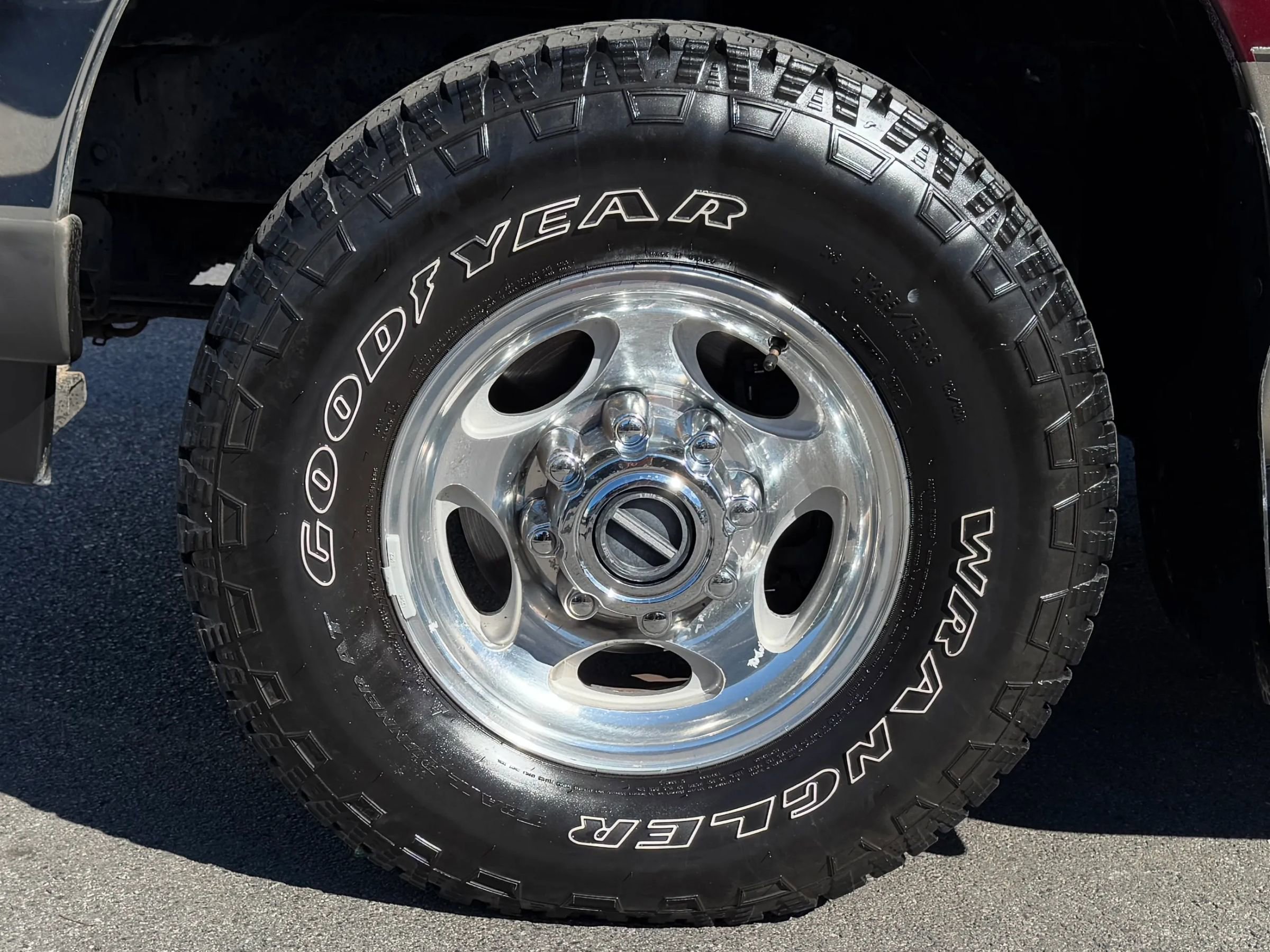 Used 2004 Ford F250 Lariat image 11