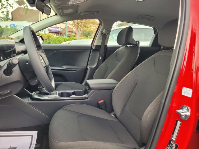 New 2026 Kia K4 FWD image 8