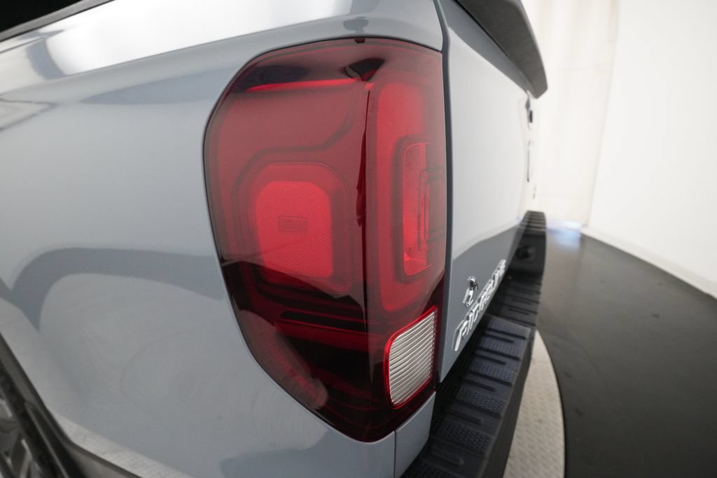 Used 2023 Honda Ridgeline Sport image 32