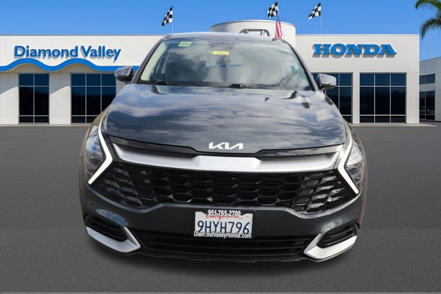 Used 2024 Kia Sportage EX image 2