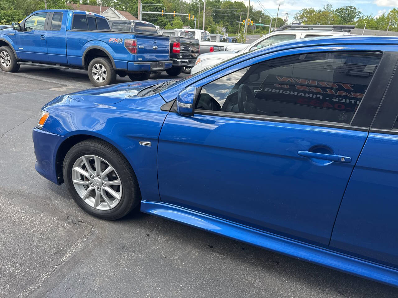 Used 2016 Mitsubishi Lancer ES image 4