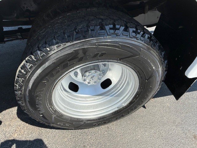 Used 2014 Ford F350 XL w/ Power Equipment Group image 10