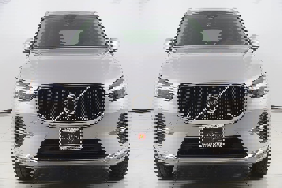 Used 2023 Volvo XC60 B5 Plus w/ Climate Package image 51