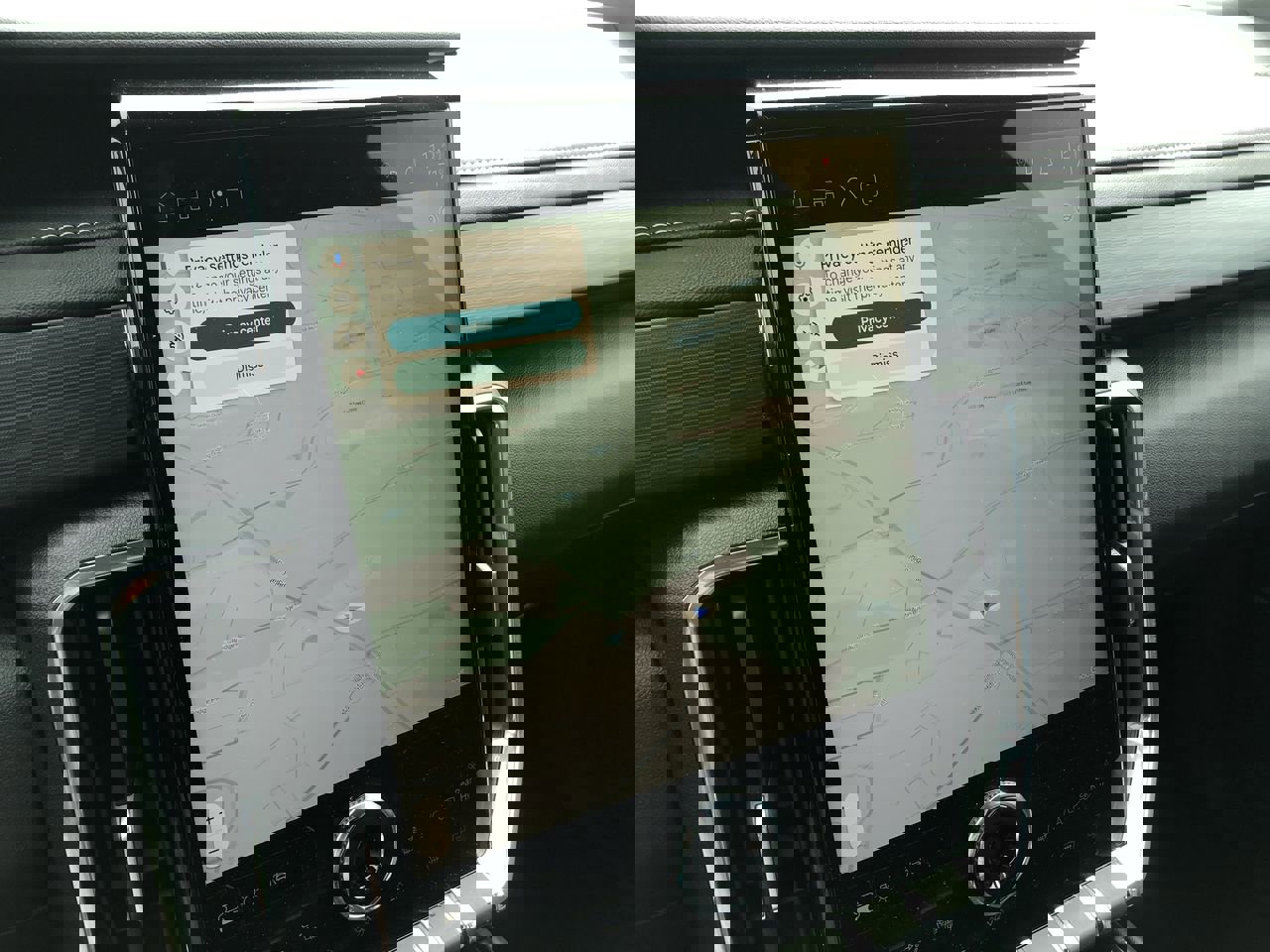 Used 2025 GMC Acadia Elevation image 23