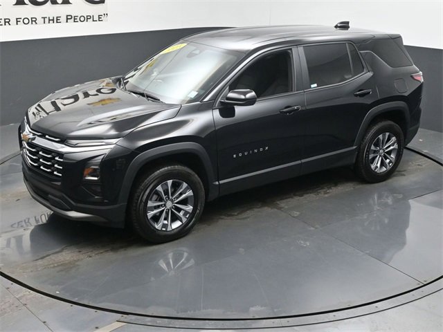 Used 2025 Chevrolet Equinox LT image 44