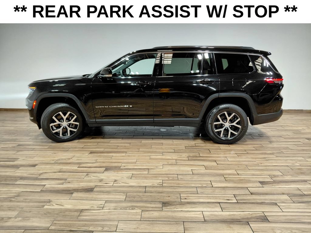 Used 2023 Jeep Grand Cherokee L Limited AWD/4WD image 10