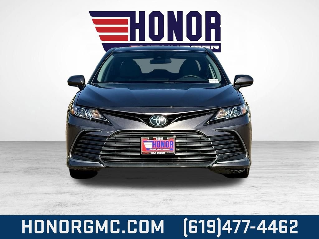 Used 2024 Toyota Camry LE image 8