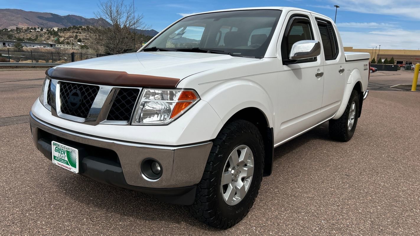Used 2005 Nissan Frontier NISMO image 16