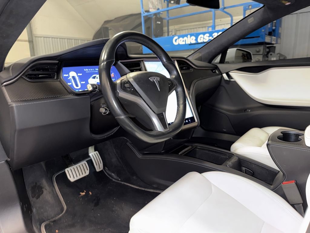 Used 2020 Tesla Model S Performance image 15