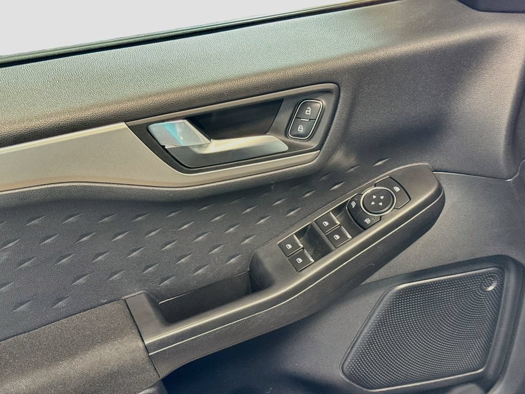 Used 2020 Ford Escape SE AWD/4WD image 16