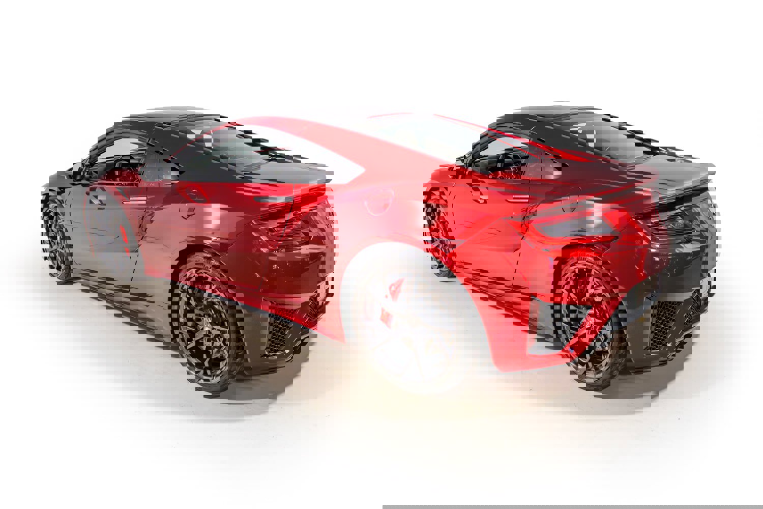 Used 2017 Acura NSX image 4