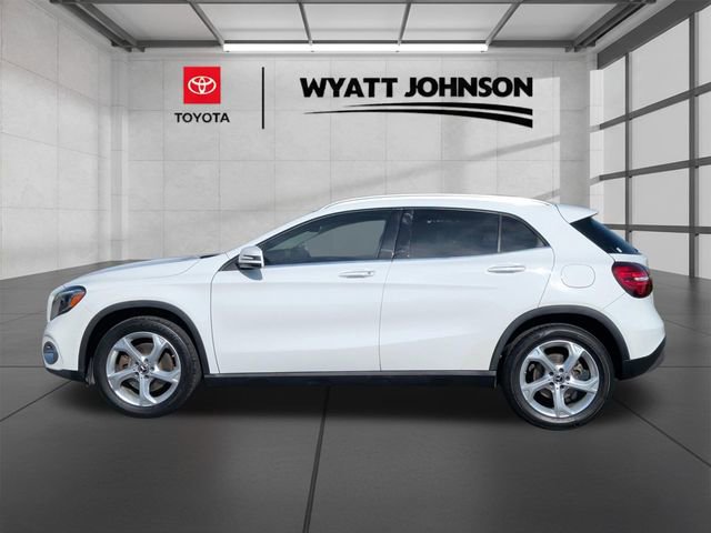 Used 2020 Mercedes-Benz GLA 250 4MATIC image 2