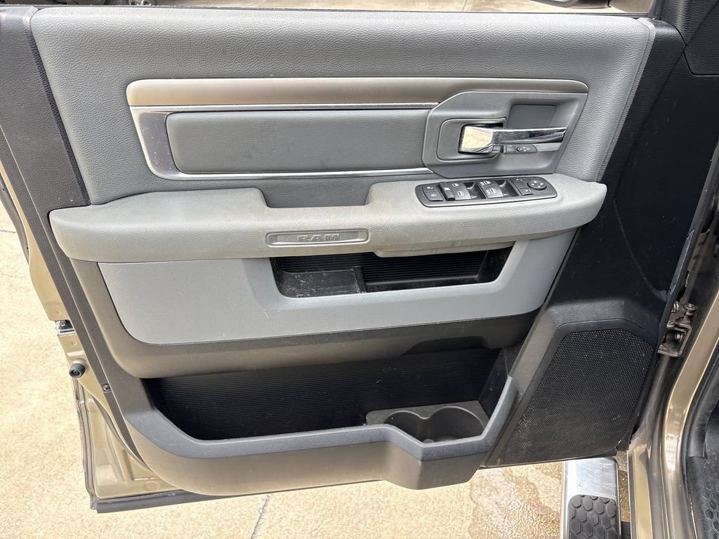 Used 2014 RAM 1500 Big Horn RWD image 15