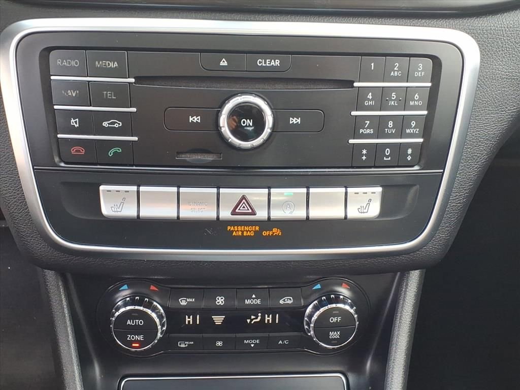 Used 2018 Mercedes-Benz CLA 250 4MATIC image 8