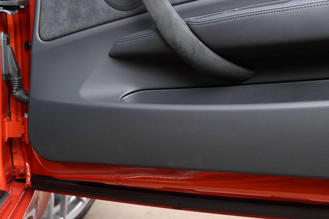 Used 2011 BMW 1 Series M image 98