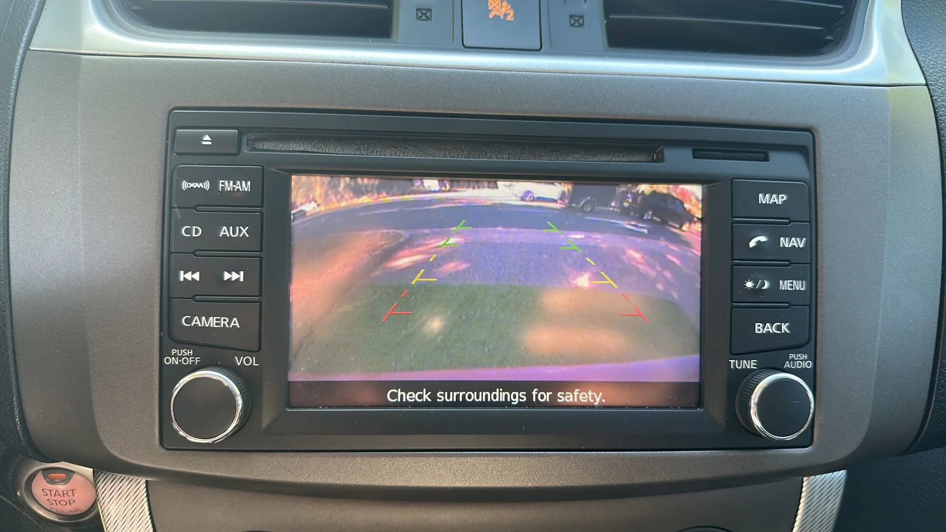 Used 2013 Nissan Sentra SR w/ Premium Pkg FWD image 39