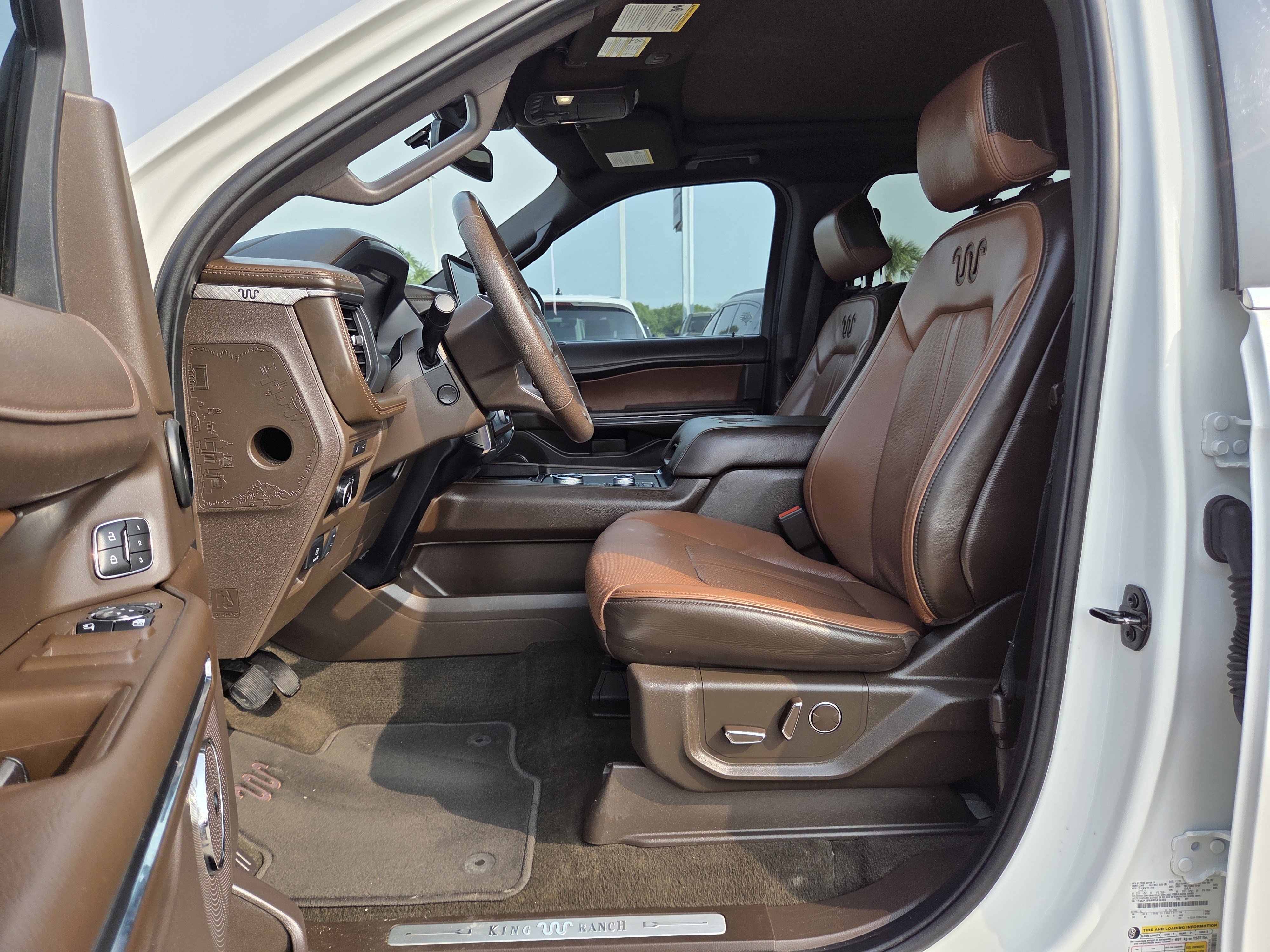 Used 2024 Ford Expedition Max King Ranch AWD/4WD image 13