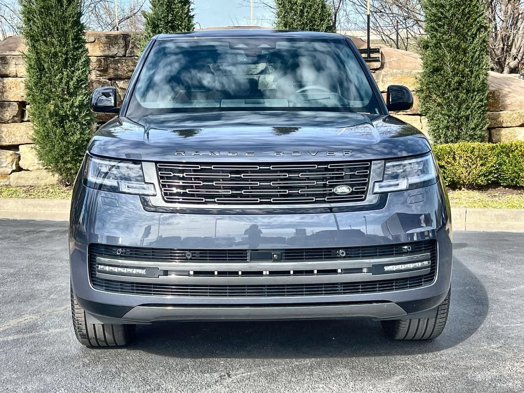 New 2026 Land Rover Range Rover Long Wheelbase SE AWD/4WD image 8