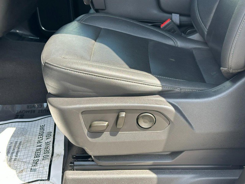 Used 2024 GMC Sierra 1500 SLT image 18