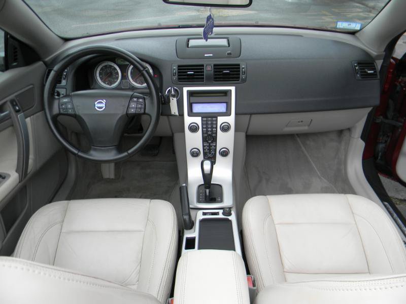 Used 2012 Volvo C70 T5 w/ Climate Pkg FWD image 21